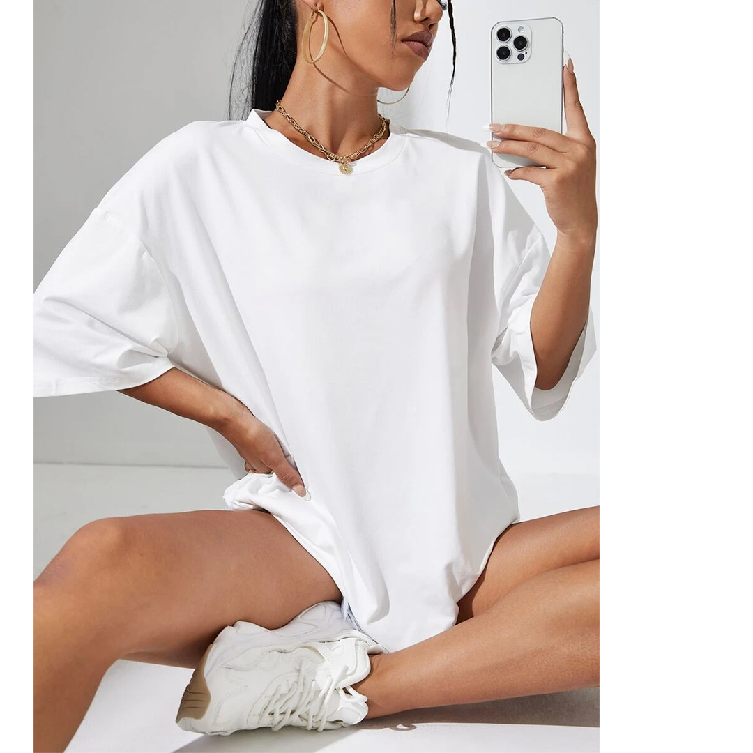 Oversized white t-shirt front reference